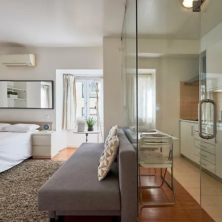 Salgadeiras Suites - Bairro Alto-3